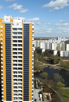 Photovoltaic+Facade+Berlin+Twin+Towers+31xU9aP7WoAl
