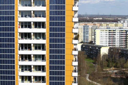 Photovoltaic+Facade+Berlin+Twin+Towers+VYp-4RiaAowl